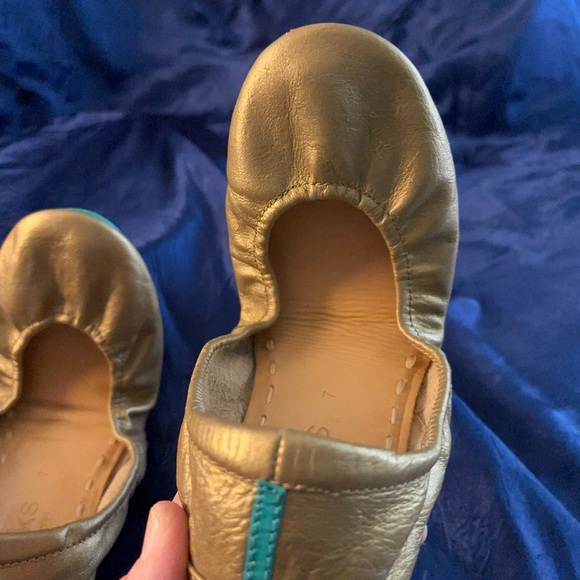 Tieks comfy gold flats. Size 7! - Picture 5 of 6